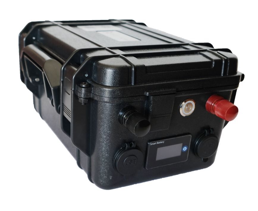 RoyPow Outdoorbox inkl. 12V 100Ah LifePO4